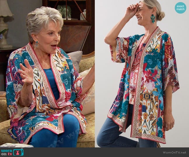 Chicos Tapestry Print Mid Length Kimono worn by Julie Olson Williams (Susan Seaforth Hayes) on Days of our Lives