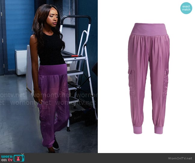 Cinq a Sept Giles Cargo Joggers in Violet worn by Karen Mott (Ebony Obsidian) on Tyler Perrys Sistas