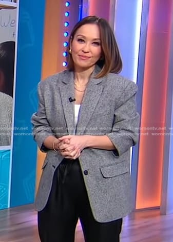 Eva's grey oversized blazer on Good Morning America