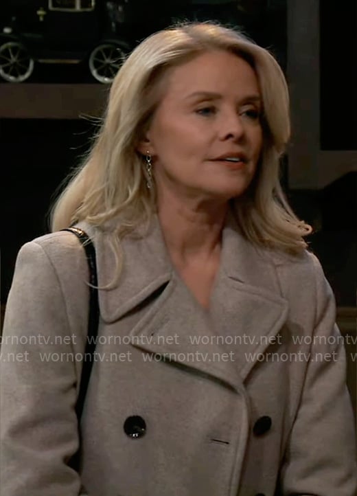 Felicia's beige peacoat on General Hospital