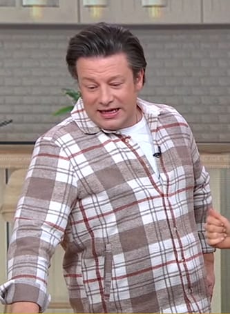 Jamie Oliver’s plaid shirt on Good Morning America