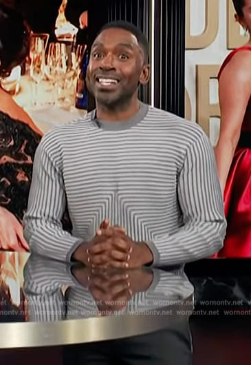 Justin’s gray striped sweater on E! News