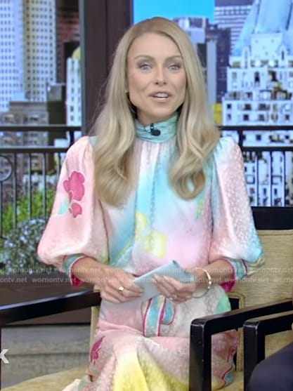 Kelly's rainbow printed dress on Live with Kelly and Ryan