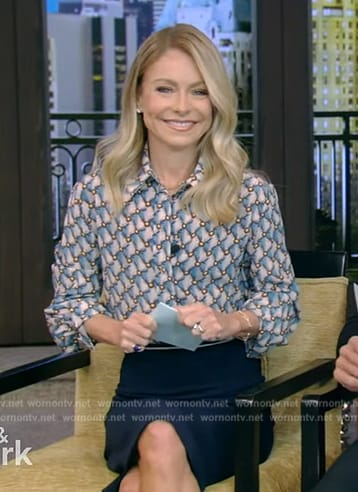 Kelly’s floral print blouse on Live with Kelly and Mark