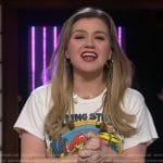 Kelly’s rolling stone graphic tee on The Kelly Clarkson Show