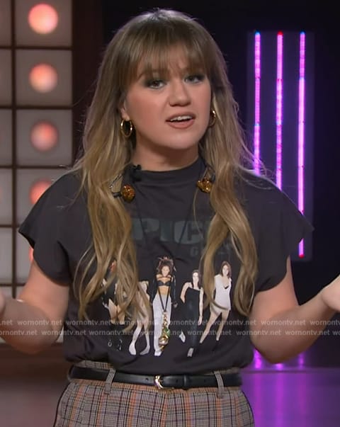 WornOnTV: Kelly’s black Spice Girls graphic tee and pants on The Kelly ...