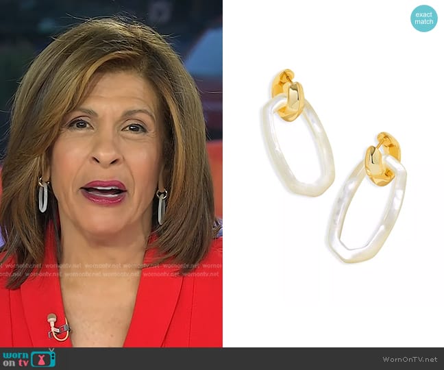 Kendra Scott Danielle Mother Of Pearl Link Charm Huggie Hoop Earrings worn by Hoda Kotb on Today