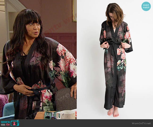 Kim + Ono Coral Chrysanthemum Long Kimono Robe worn by Paulina Price (Jackée Harry) on Days of our Lives