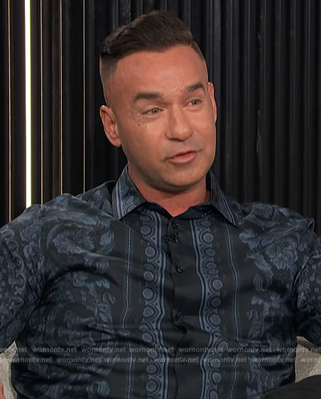 Mike’s blue paisley print shirt on E! News