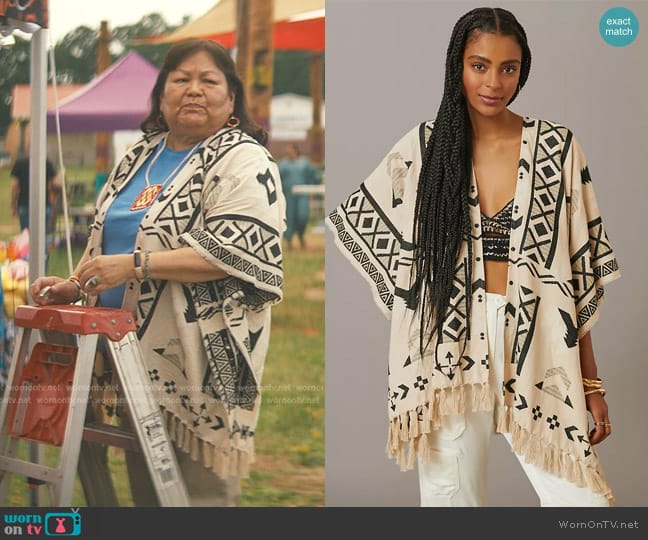 Pilcro Fringed Kimono worn by Caroline (Geraldine Keams) on Echo