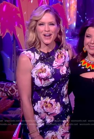 Sara’s blue floral print sleeveless dress on The View