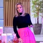 Sara’s pink midi skirt on The View