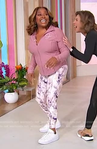 Sherri's printed leggings on Sherri