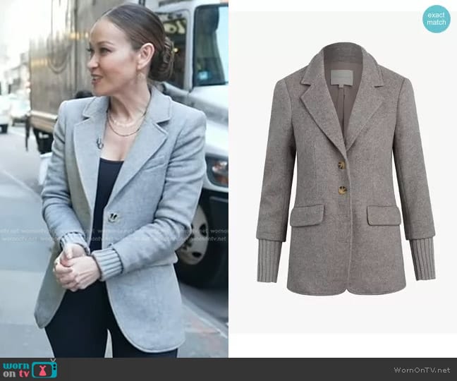 Favorite Daughter City Rib-Knit Cuff Blazer in Frost Grey worn by Eva Pilgrim on Good Morning America