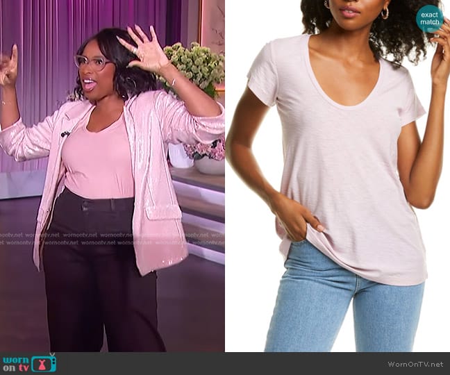 James Perse Deep Scoop Neck T-shirt in Mistflower worn by Jennifer Hudson on The Jennifer Hudson Show