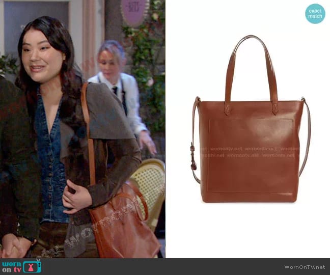 Madewell The Zip-Top Medium Transport Leather Tote worn by Wendy Shin (Victoria Grace) on Days of our Lives