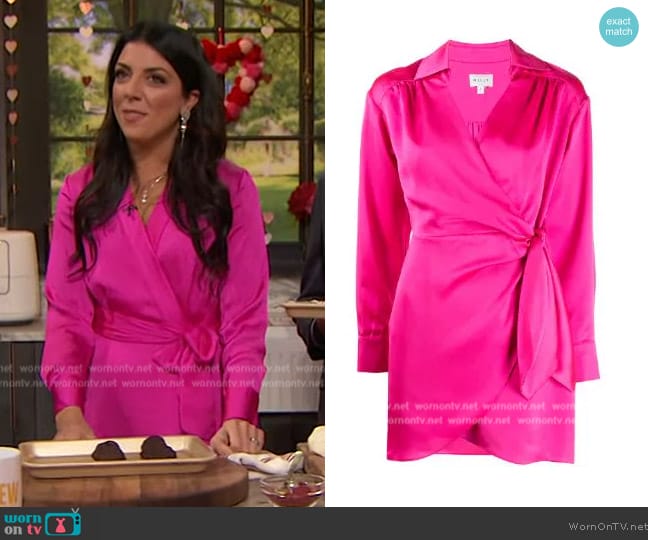 Milly Jordan wrap dress worn by Danielle Sepsy on The Drew Barrymore Show