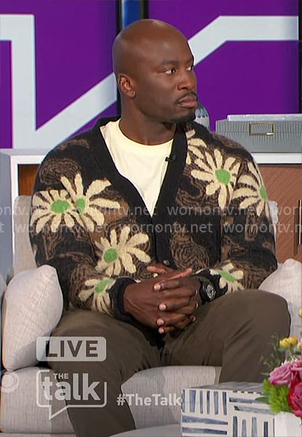 Akbar's floral cardigan on The Talk