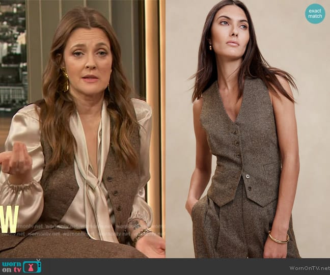 Drew’s brown vest on The Drew Barrymore Show