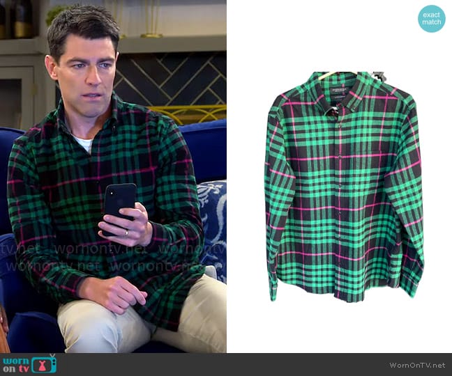 Banana Republic Organic Cotton Flannel Shirt worn by Dave Johnson (Max Greenfield) on The Neighborhood