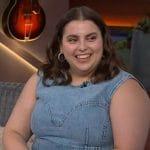 Beanie Feldstein’s denim sleeveless dress on The Kelly Clarkson Show