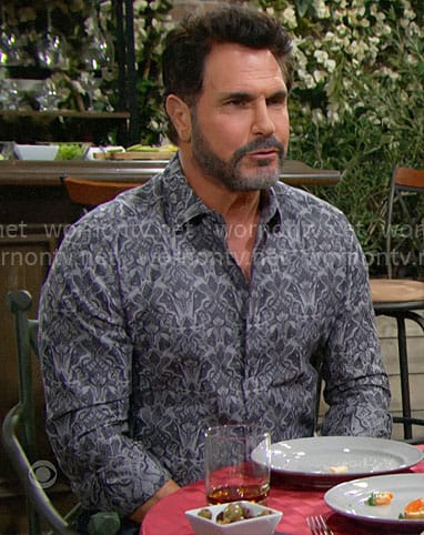 Bill’s grey printed button down shirt on The Bold and the Beautiful