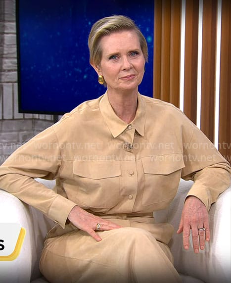 Cynthia Nixon’s beige suede shirt and pants set on CBS Mornings