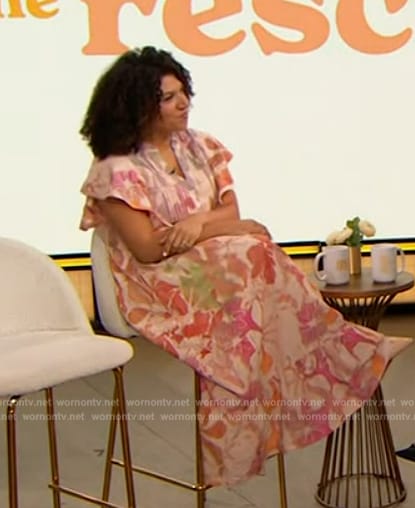 Damona Hoffman’s floral print maxi dress on The Drew Barrymore Show