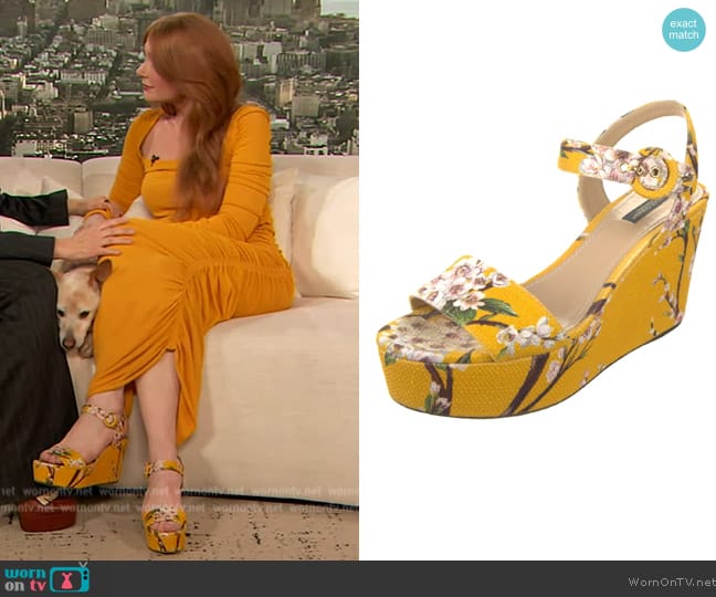 Dolce & Gabbana Canvas Floral Print Sandals worn by Bryce Howard on The Drew Barrymore Show