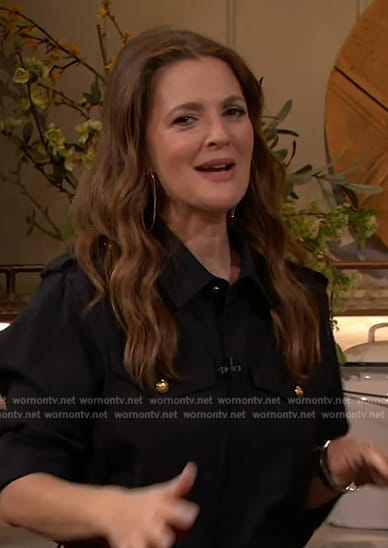 Drew's black gold button shirt on The Drew Barrymore Show