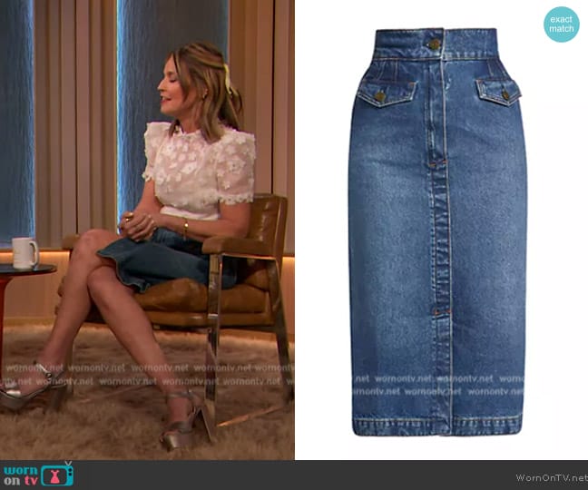 Frame The Vent Denim Skirt worn by Savannah Guthrie on The Drew Barrymore Show