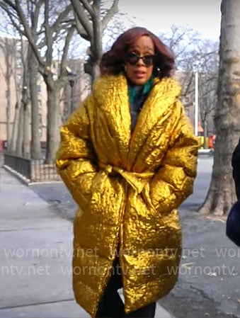 Gayle King’s gold coat on CBS Mornings