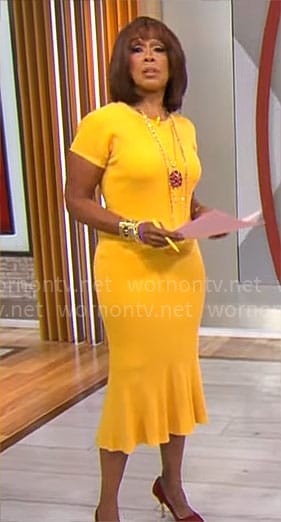 Gayle King’s yellow short sleeved midi dress on CBS Mornings