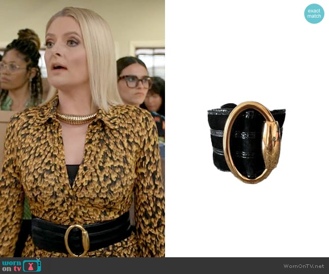 Gucci Vintage Belt worn by Lexi (Lauren Ash) on Not Dead Yet