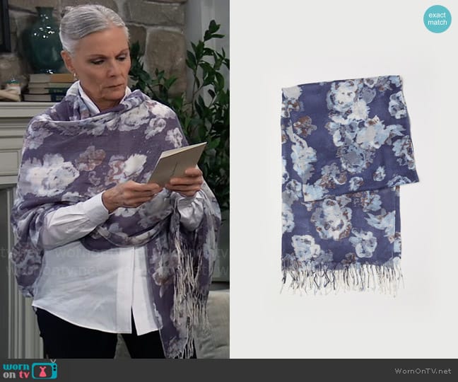 H&M Woven Scarf in Dark pigeon blue/floral worn by Tracy Quartermaine (Jane Elliot) on General Hospital