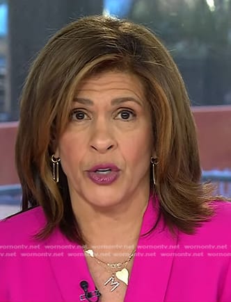 Hoda’s gold link earrings on Today