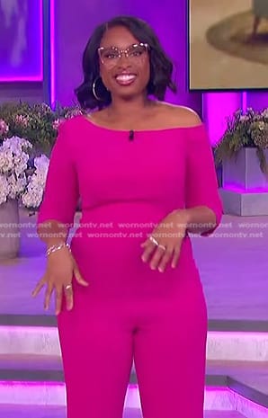 Jennifer’s pink off-shoulder jumpsuit on The Jennifer Hudson Show