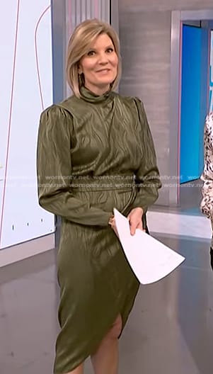 Kate's green satin dress on NBC News Daily