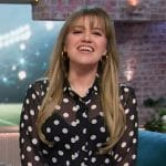 Kelly’s black polka dot print tie cuff blouse on The Kelly Clarkson Show