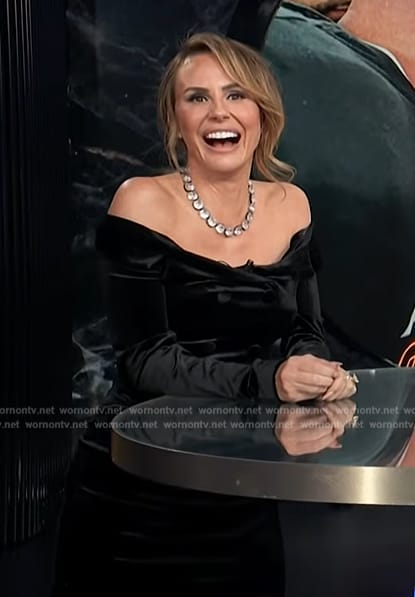 Keltie’s black velvet off shoulder dress on E! News