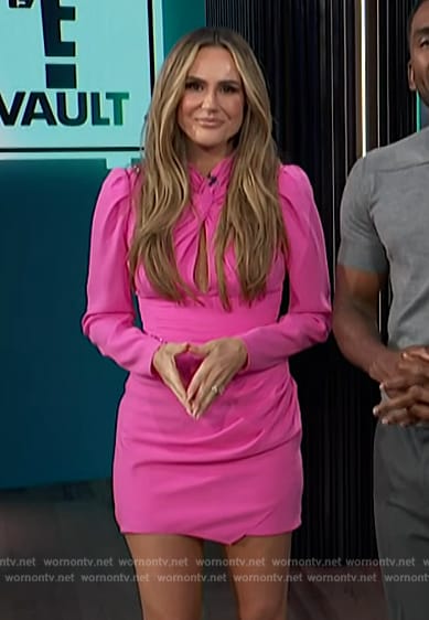 Keltie’s pink twist front dress on E! News