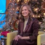 Lara’s brown satin blazer and pants on Good Morning America