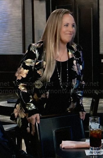 Laura’s metallic floral print blazer on General Hospital