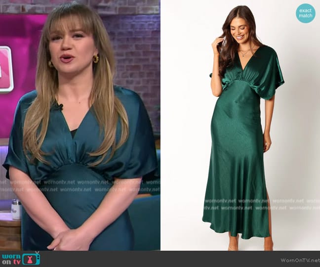 Petal + Pup Ciara Maxi Dress worn by Kelly Clarkson on The Kelly Clarkson Show