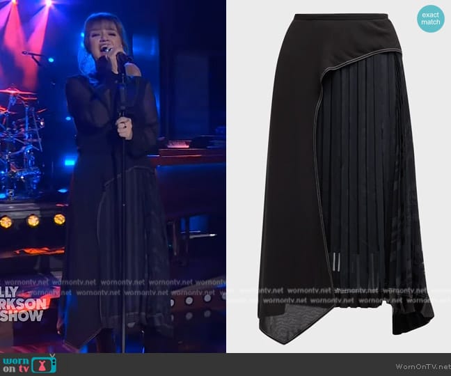 Kelly’s draped skirt on The Kelly Clarkson Show