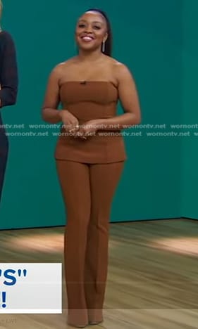 Quinta Brunson’s brown strapless top and pants on Good Morning America