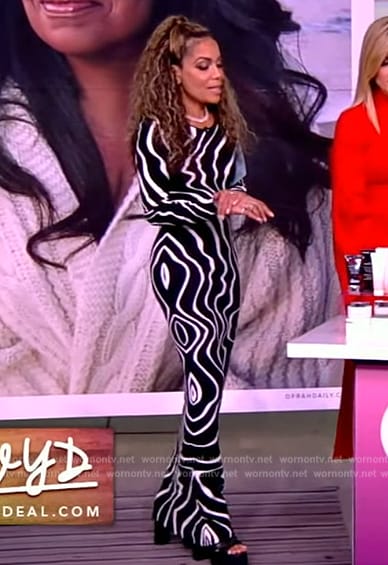 Sunny's abstract swirl print dress on The View