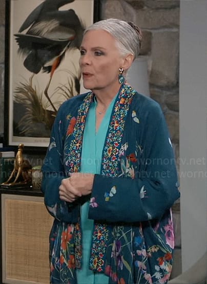 Tracy’s teal floral kimono jacket on General Hospital