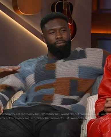 Trevante Rhodes's colorblock mohair sweater on Kelly Clarkson Show