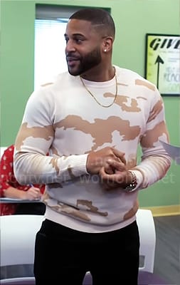 Zac's brown camo print sweater on Tyler Perrys Sistas
